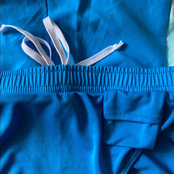 Old Navy Active women’s running shorts - Picture 5 of 8